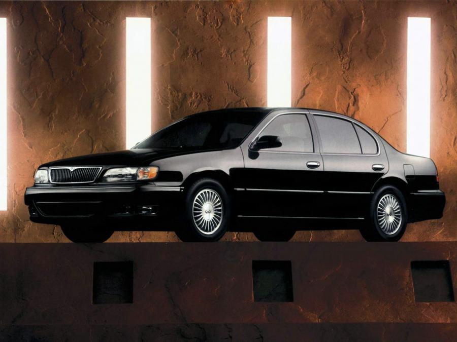  Infiniti I30 1996 года  (фото 4 из 7)